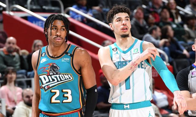 马刺队发布赛程表，詹姆斯换队后首战对决魔术