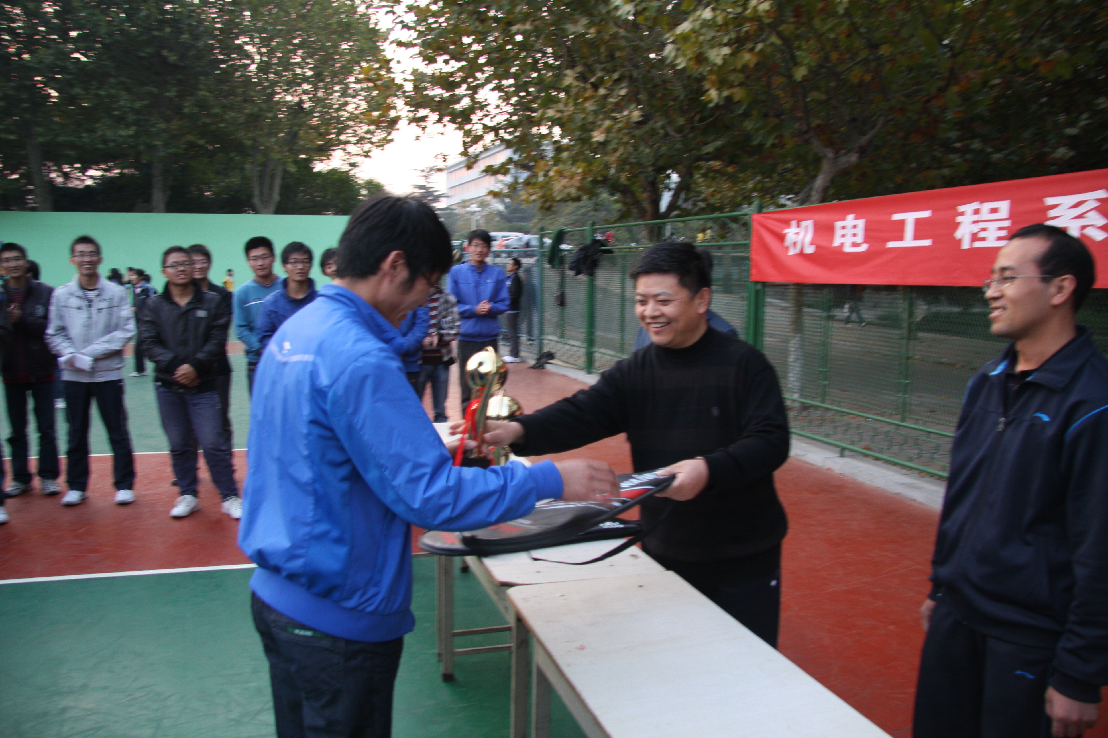 云南队锐意进取，努力争取每场胜利的简单介绍