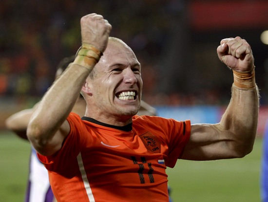 荷兰选手激动庆祝历史性胜利