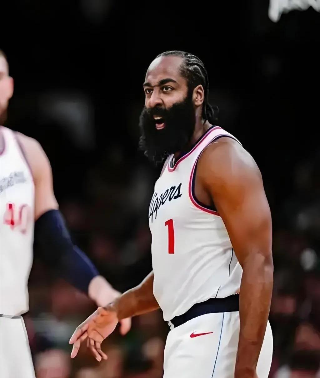 勇士惨败爵士，哈登投篮命中率低