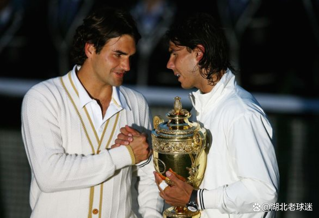 轮回对战，天王对决，足球荣誉至高的简单介绍